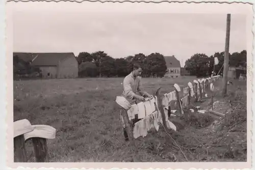 (F16764) Orig. Foto RAD-Lager, Wäsche trocknen 1933-45