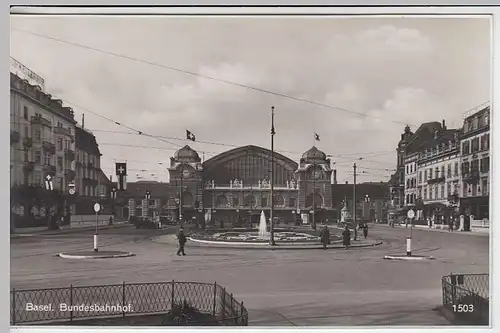 (31663) Foto AK Basel, Bundesbahnhof