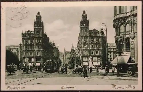 [Echtfotokarte schwarz/weiß] Budapest in Ungarn, Apponyi-Platz. 