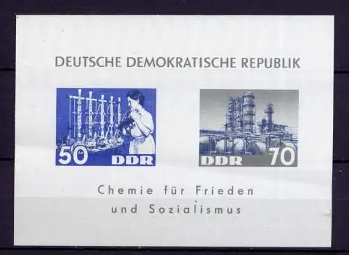 (30182) DDR Nr.950/1  Block 18                   **  postfrisch