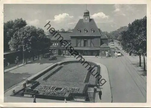 Herne - Bahnhof - Strassenbahn - AK-Grossformat - Verlag Ludwig Simon München-Pullach gel. 1956