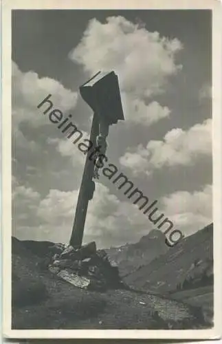 Wegkreuz bei Hochkrumbach - Hochkünzelspitze - Verlag Foto-Kessler Riezlern