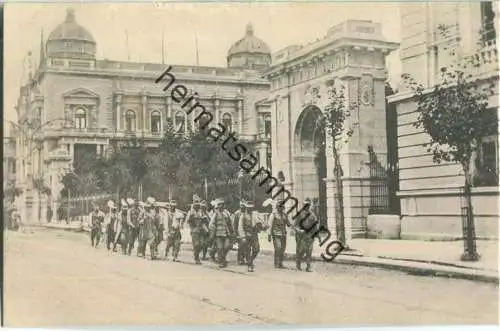 Belgrad - Militärabteilung passiert den Konak - Verlag J. Perscheid Wien