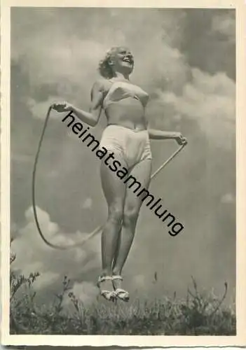 Schönheit der Gymnastik - Seilspringen II - Foto-AK Grossformat - Verlag E. A. Schwerdtfeger & Co. AG Berlin