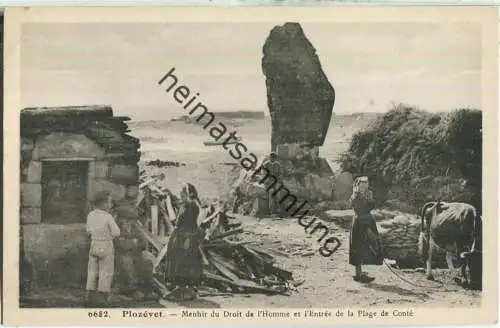 Plozevet - Menhir du Droit de l' Homme et l Entree de la Plage de Conte - Edition Villard Quimper