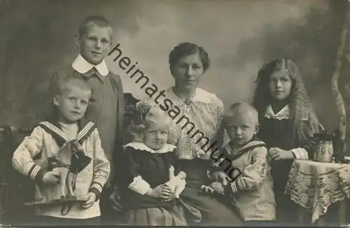 Familienfoto - Foto-AK - Verlag Adolf Richter Leipzig