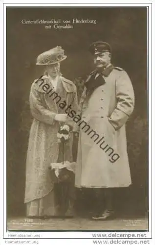 Generalfeldmarschall von Hindenburg mit Gemahlin