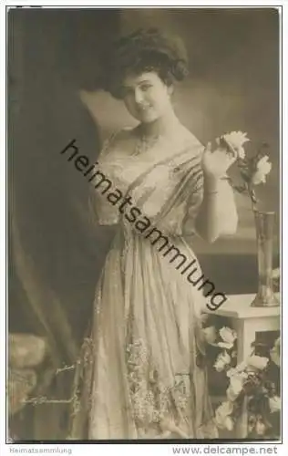 Betty Darmand - Foto-AK - Verlag GG &amp; Co.