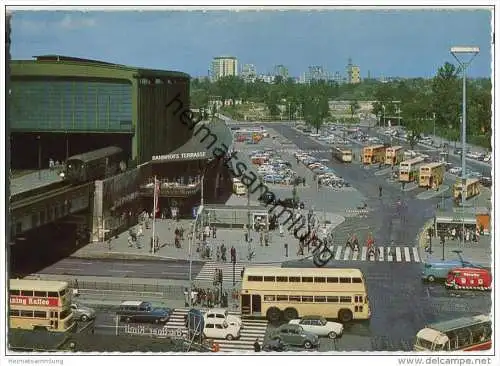 Berlin - Bahnhof Zoologischer Garten - Bus