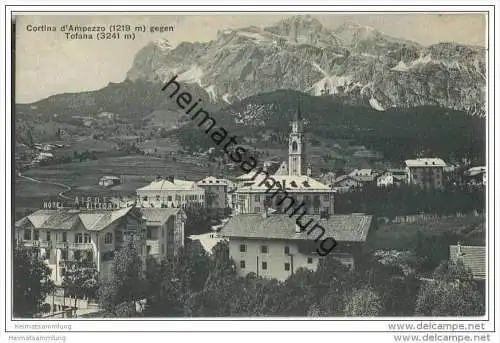 Cortina d'Ampezzo gegen Tofana