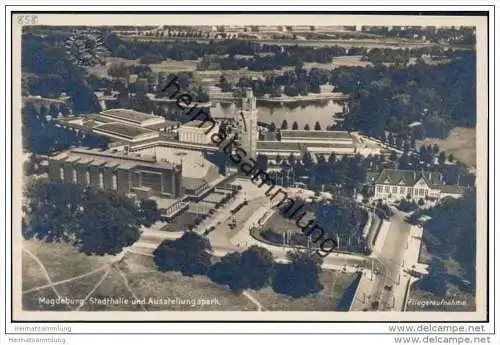 Magdeburg - Luftbild - Stadthalle und Ausstellungspark - Foto-AK 30er Jahre