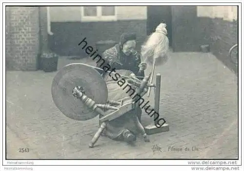 Frau beim Spinnen - Spinnrad - Fileuse de Lin