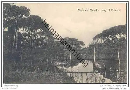 Forte dei Marmi - Lungo il Fiumetto