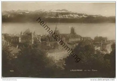 Lausanne et les Alpes