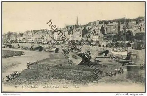 Trouville - Le Port a Maree basse