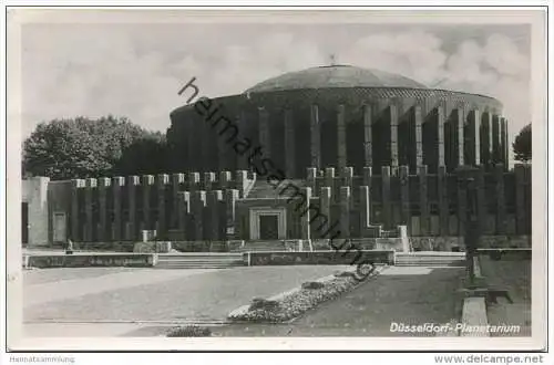 Düsseldorf - Planetarium - Foto-AK