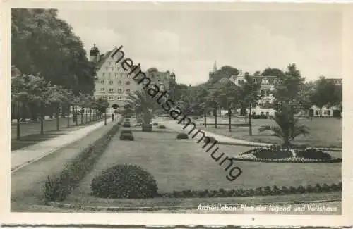 Aschersleben - Platz der Jugend und Volkshaus - Foto-AK - Verlag Trinks & Co. Leipzig