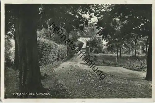 Bialogard - Belgard - Pers. Altes Amt - Foto-Ansichtskarte - Verlag Herm. Marre Berlin