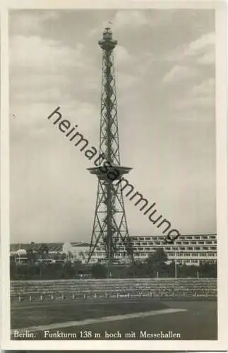 Berlin - Funkturm mit Messehallen - Foto-Ansichtskarte