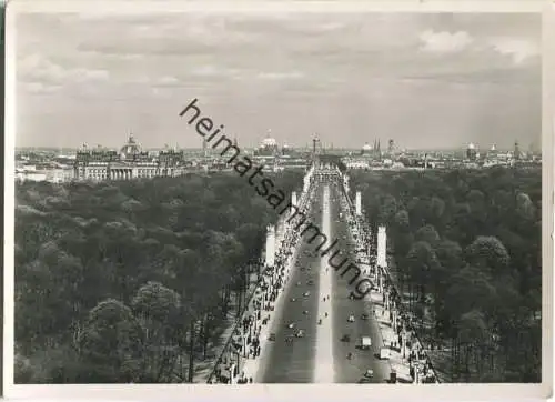 Berlin - Blick von der Siegessäule - Foto-Ansichtskarte 30er Jahre - Verlag Hans Andres Berlin