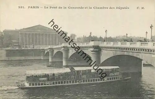 Paris - Le Pont de la Concorde - Ausflugsdampfer