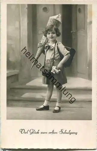 Erster Schulgang - Mädchen mit Schultüte - Foto-Ansichtskarte