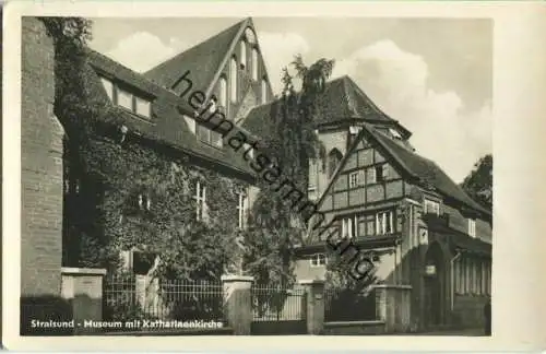 Stralsund - Museum - Katarinenkirche - Foto-Ansichtskarte - Verlag R. Lederbogen Karl-Marx-Stadt