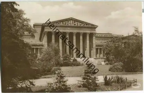 Budapest - Museum der Bildenden Künste - Foto-Ansichtskarte