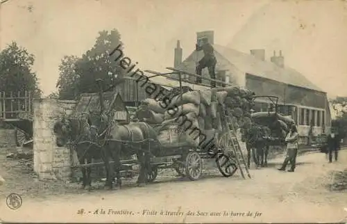 A La Frontiere - Visite a traverse des Sacs avec la barre de fer