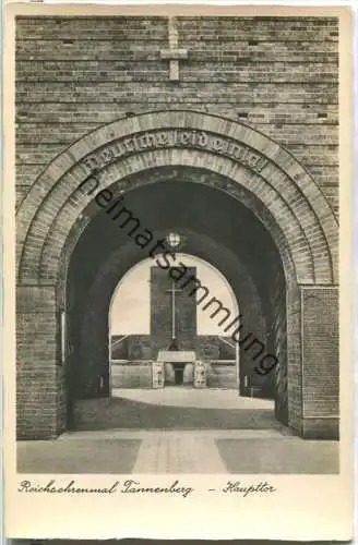 Hohenstein - Olsztynek - Reichsehrenmal Tannenberg - Haupttor - Foto-Ansichtskarte - Verlag E. Grüneberger Hohenstein