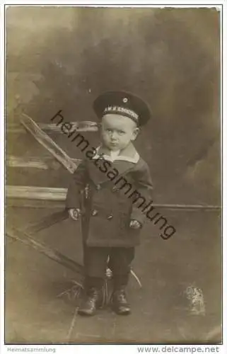 Kinder - Junge im Matrosenanzug "SMS Kronprinz" - Foto-AK ca. 1910