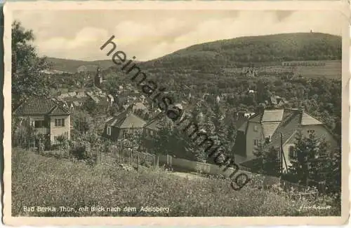 Bad Berka - mit Blick nach dem Adelsberg - Foto-Ansichtskarte - Verlag H. P. Geist Bad Berka