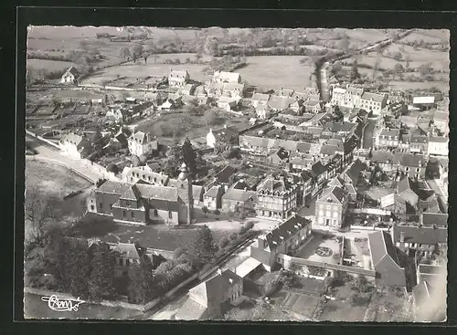 AK Carrouges, Vue aerienne, L'Eglise et la rue du Clocher