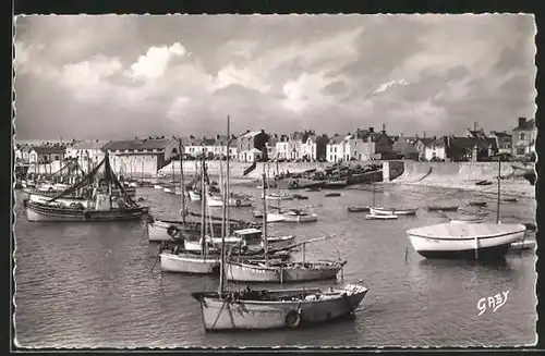 AK La Turballe, Les Bateaux de Peche