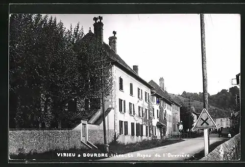 AK Virieu s. Bourbre, Le Repos de l`Ouvriere