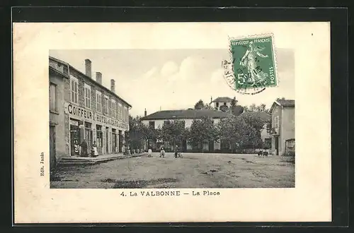 AK Valbonne, La Place