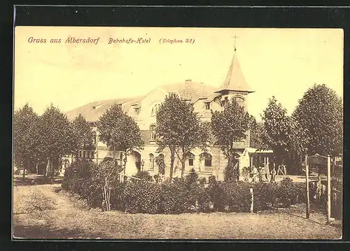 AK Albersdorf, Bahnhofs-Hotel im Sommer mit Garten