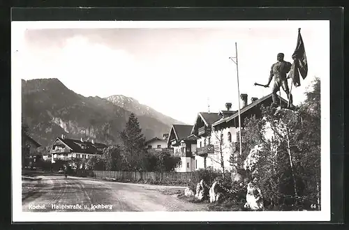 AK Kochel, Denkmal an der Hauptstrasse, Blick zum Jochberg