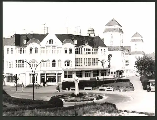 12 Fotografien Ansicht Rügen, Herausgeber PGH Film und Bild Berlin, Foto Wanke, Das Leben im Sozialismus-DDR