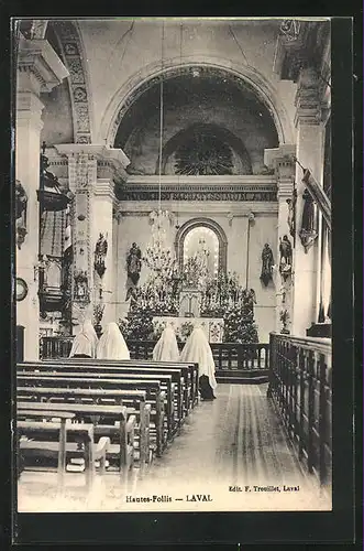 AK Laval, Hautes-Follis, Innenansicht der Kirche