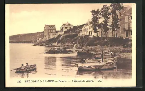 AK Sauzon, Belle Isle en Mer, L` Entrée du Bourg