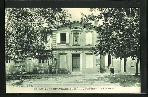 AK Saint-Yzans-de-Medoc, La Mairie