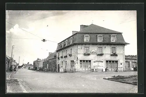 AK Le Vieux-Bourg, Le Relais Fleuri, l'Hotel-Restaurant du Vieux-Bourg