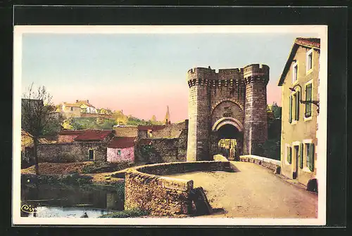 AK Parthenay, La Tour St-Jacques