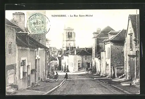 AK Tonnerre, La Rue Saint-Michel