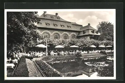 AK M.-Gladbach, Garten und Kaiser Friedrich-Halle