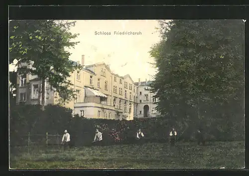 AK Friedrichsruh, Blick zum Schloss vom Garten aus gesehen