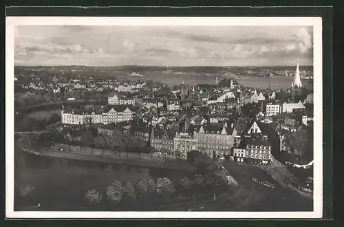 AK Kiel, Blick vom Rathausturm auf Stadt und Hafen