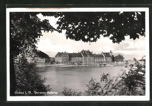 AK Lindau / Bodensee, Peronne-Kaserne am Bodenseeufer