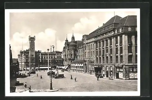 AK Erfurt, Bahnhofsplatz mit Hotel Erfurter Hof und Haus Kossenhaschen